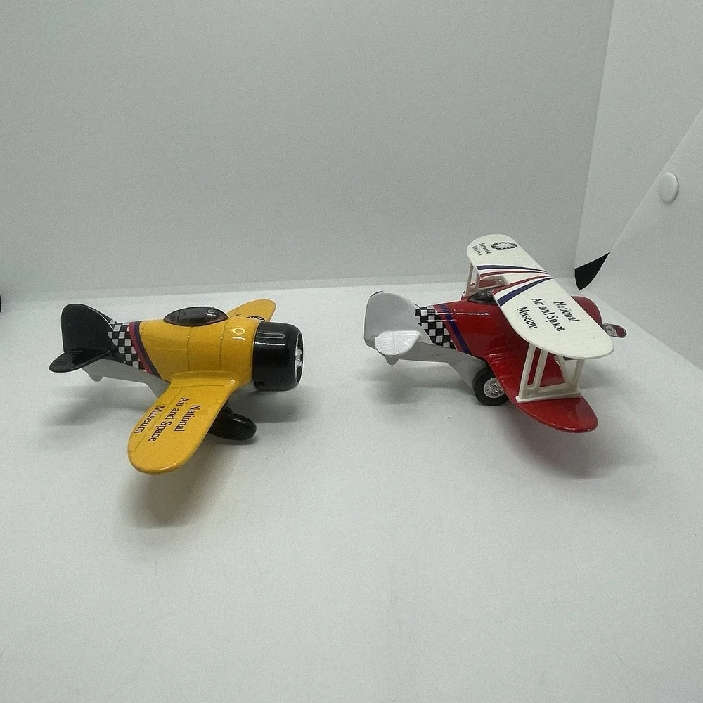 LOT OF 2 Planes Metal‎  One Yellow One Red Grey Air And Space